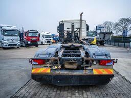 MAN TGS 33.440 BLS - MANUAL - BIG AXLES