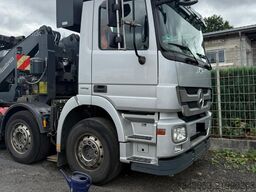 Mercedes-Benz actros 930.24