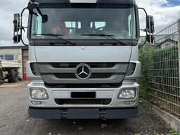 Mercedes-Benz actros 930.24