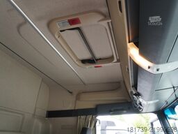 MAN TGX 18.470 4x4H tractor unit