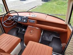 MERCEDES-BENZ Vorgänger Sprinter O 319 Samba mit Faltdach AC