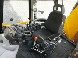 JCB 4CX PRO