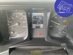 Mercedes-Benz Arocs 2048