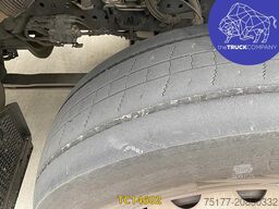 Mercedes-Benz Antos 1827