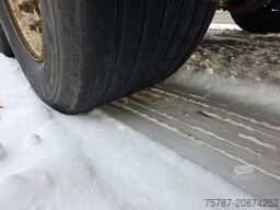 KRONE Joloda Mega Gardine, Lift, Hubdach