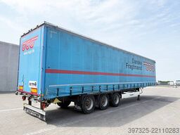 Krone Curtainsider / Planenauflieger