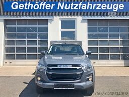 ISUZU D-Max Space Cab LS AT mit Systemkoffer