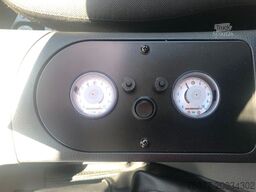 ISUZU D-Max Space Cab LS AT mit Systemkoffer