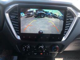 ISUZU D-Max Space Cab LS AT mit Systemkoffer