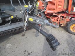 CLAAS VARIANT 385 RC PRO