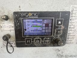 MERCEDES-BENZ Actros 2643 L 6x2 Betonpumpe Putzmeister 3.102 h