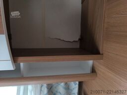 HOBBY Hobby De Luxe 490 KMF 1800kg