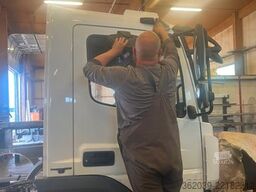 MERCEDES-BENZ Atego 1524 SCHIEBEPLATTO HUBBRILLE NEU!! FERNSTE