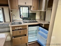 BÜRSTNER 460 TS Mover Klima Vorzelt Markise Festbett