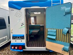 KNAUS Sport + Fun 480 QL Motorradtransport Bett Vorzel