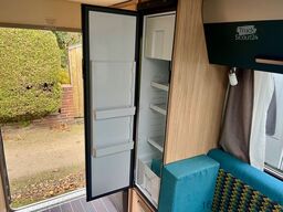 KNAUS Sport + Fun 480 QL Motorradtransport Bett Vorzel