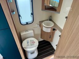 KNAUS Sport + Fun 480 QL Motorradtransport Bett Vorzel