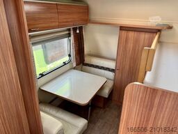 BÜRSTNER 510 TK Averso Plus Vorzelt Etagen Hubbett