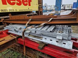 Iveco-Magirus EuroCargo ML160E32 4x2 EuroCargo ML160E32 4x2 mit Teilen für Anhänger und Aufbauten