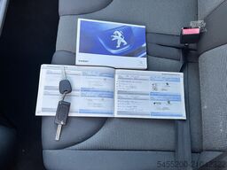 Peugeot Expert 229 2.0 HDI L2H1 DC MARGE BTW VRIJ!! Air...