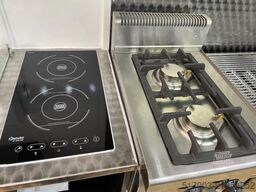 Ihr Traum vom eigenen Imbiss beginnt hie XXL Imbisswagen, Grillwagen