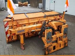 UNIMOG 50 gebr. Beilhack - Rasco - Schmidt Schneepflüge