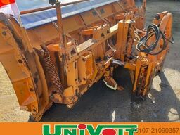 UNIMOG 50 gebr. Beilhack - Rasco - Schmidt Schneepflüge