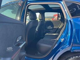 Mercedes-Benz GLA 200 AMG+PANO+DistrPlus+RFK+Night