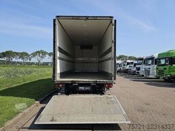 MERCEDES-BENZ ANTOS 1824 FRIGO TAILLIFT