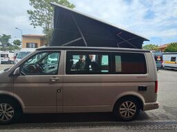 VOLKSWAGEN (2022) VW California Coast | Auto