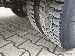 Mercedes-Benz Atego 818 Edscha Gardine Euro 4 4x2 (33)