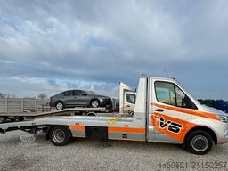 Mercedes-Benz Sprinter 519