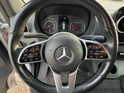 Mercedes-Benz Sprinter 519