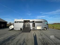 Volvo FH540 Occasion 9 paards paardenvrachtwagen met ...
