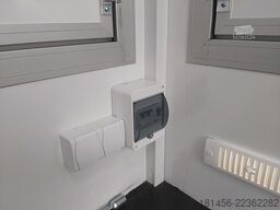 trailershop Event Trailer Infostand 2 Klappen 230Volt Licht