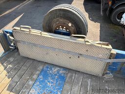 Nooteboom OSD 73-4 ,4 assige dieplader met hydraulische o...