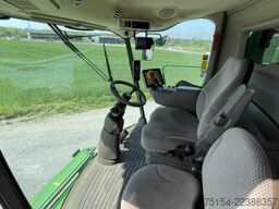 John Deere T560i HillMaster