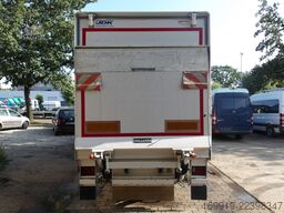 Mercedes-Benz Sprinter 519
