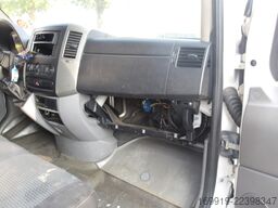Mercedes-Benz Sprinter 519