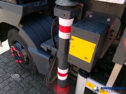 Mercedes Atego 816 4x2 Bocker AK 32/1500 SPS crane