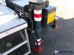 Mercedes-Benz Atego 816 4x2 Bocker AK 32/1500 SPS crane