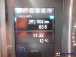 Mercedes-Benz Atego 816 4x2 Bocker AK 32/1500 SPS crane
