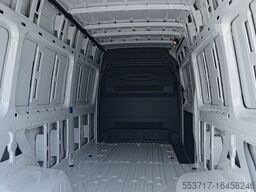 Mercedes-Benz Sprinter 519
