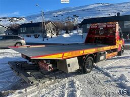 Iveco 70-170 tow truck w/ 2 sets of tires, aluminum body