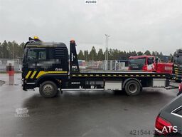 MAN TGM 15.240 4x2 tow truck w/ frame winch, tow boom
