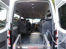MERCEDES-BENZ Sprinter 313 CDi Rollstuhlrampe 7+1 Sitz 95KW E6
