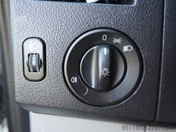 MERCEDES-BENZ Sprinter 313 CDi Rollstuhlrampe 7+1 Sitz 95KW E6