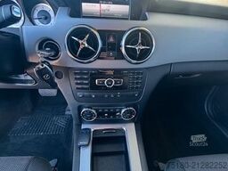 MERCEDES-BENZ GLK 220 CDI BlueEfficiency Geländewagen PKW SUV