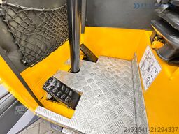 Combilift C4500 / DUPLEX 4050MM DIESEL POSITIONER