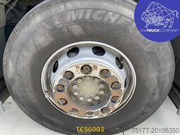 Mercedes-Benz Actros 1943